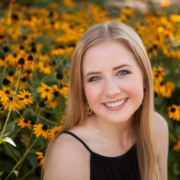 Meet your Posher, Amanda - Picture 1 of 1